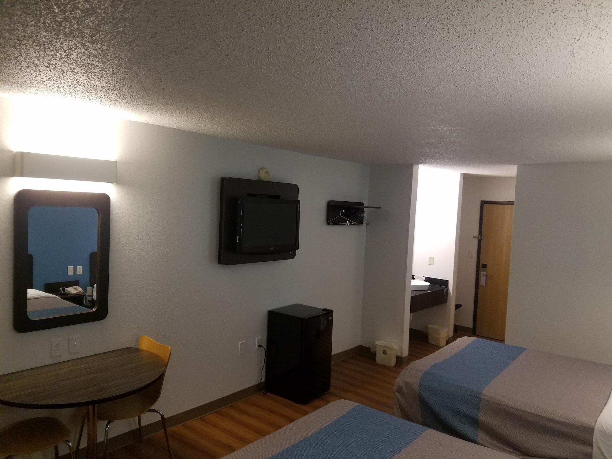 Motel 6-Indianapolis, In - Southport Εξωτερικό φωτογραφία