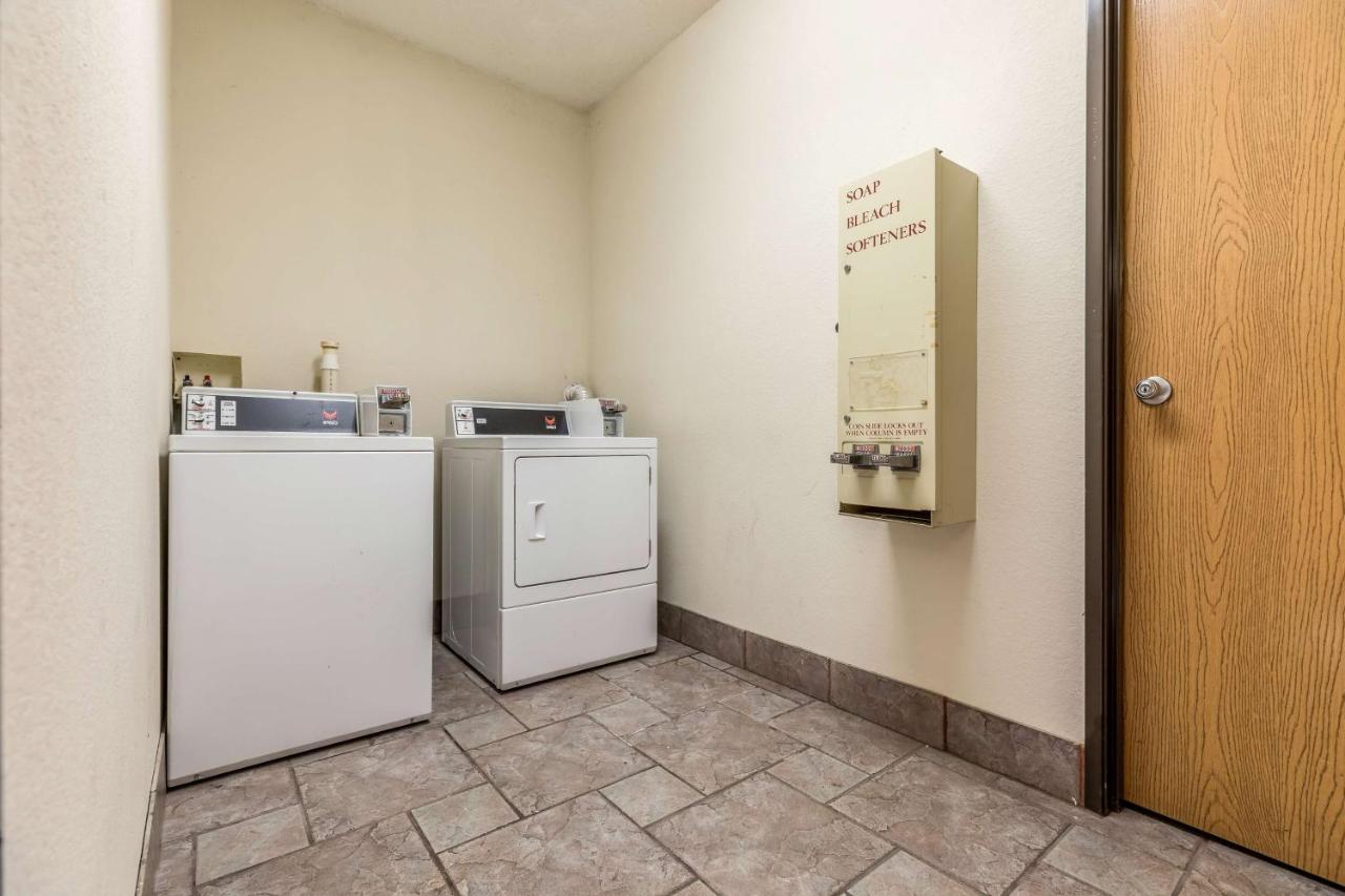 Motel 6-Indianapolis, In - Southport Εξωτερικό φωτογραφία