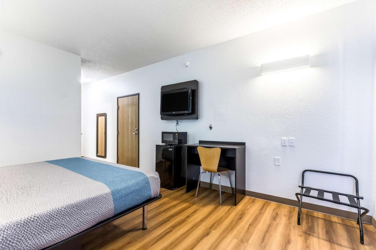 Motel 6-Indianapolis, In - Southport Εξωτερικό φωτογραφία